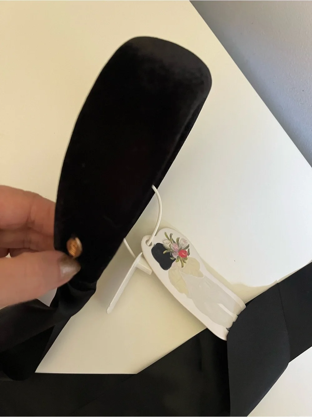 Mes Kids Des Fleurs Black Headband NWT!